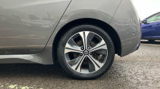 Nissan LEAF 110kW Tekna 40kWh 5dr Auto Electric Hatchback